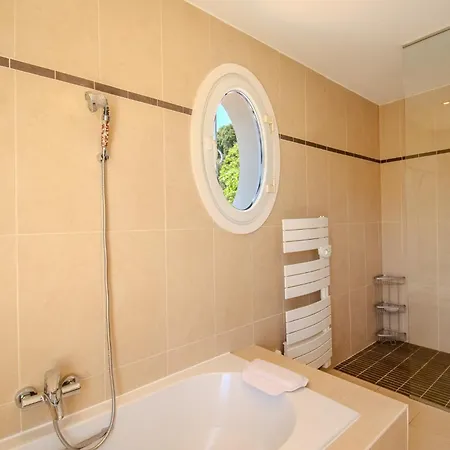 Golfe St-tropez - Piscine Jacuzzi 200m Villa Grimaud