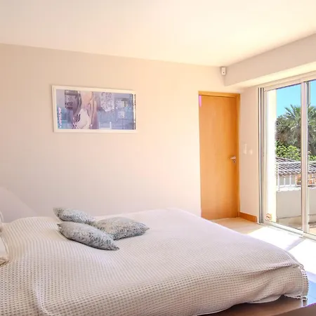 Golfe St-tropez - Piscine Jacuzzi 200m Villa Grimaud